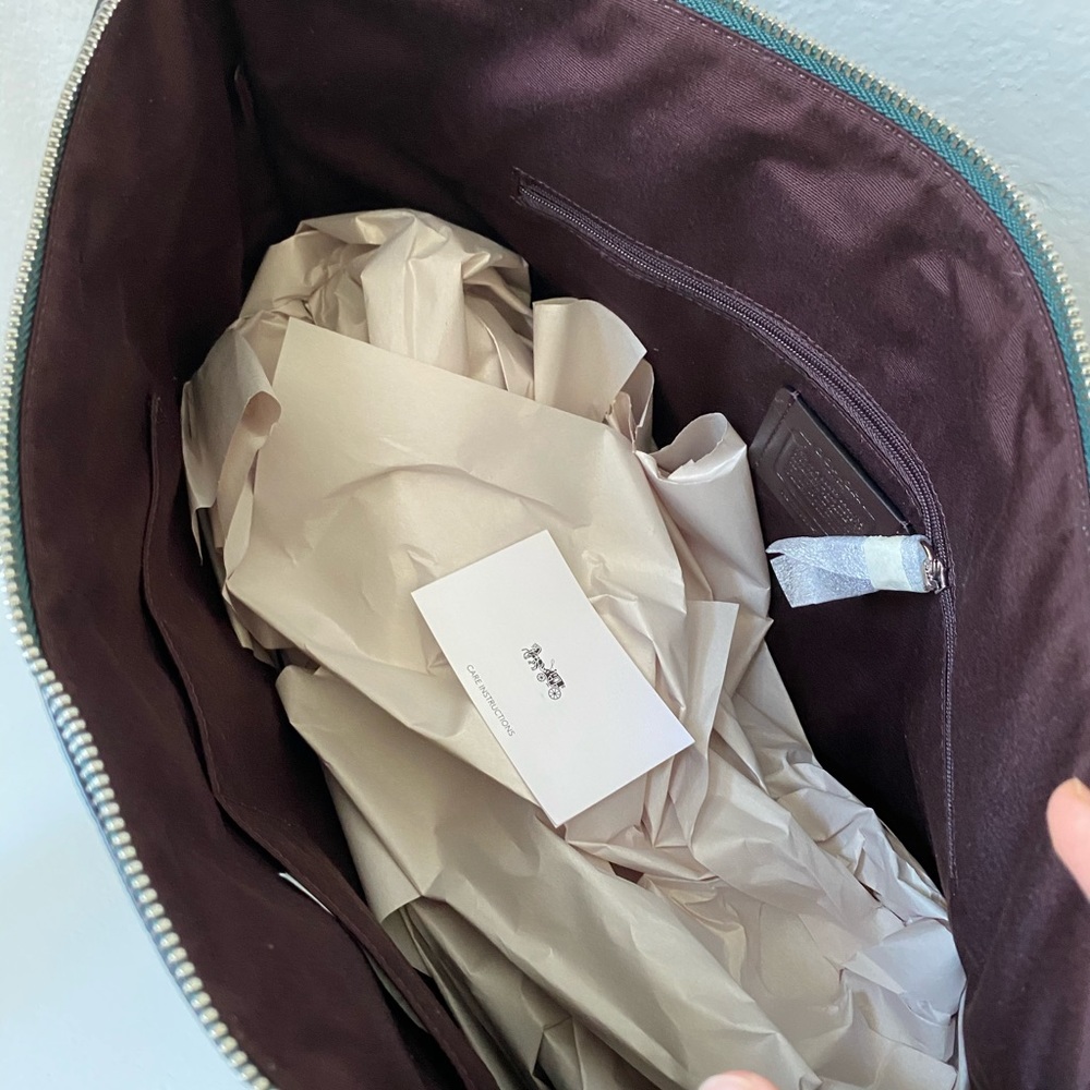 Coach Gallery Top Zip Tote 79608 - Picture 6 of 8